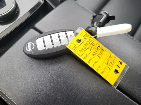 More photos of 2021 Nissan Rogue SL at Dorsett Mitsubishi, IN