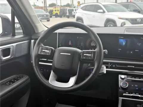More photos of 2025 Hyundai Santa Fe Hybrid SEL at Dorsett Mitsubishi, IN