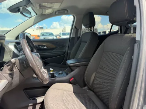 More photos of 2020 GMC Terrain SLE at Dorsett Mitsubishi, IN