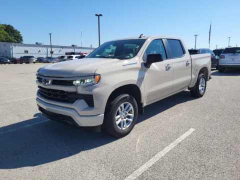 White 2026 Chevrolet Silverado 1500 RST for sale in Terre Haute, IN