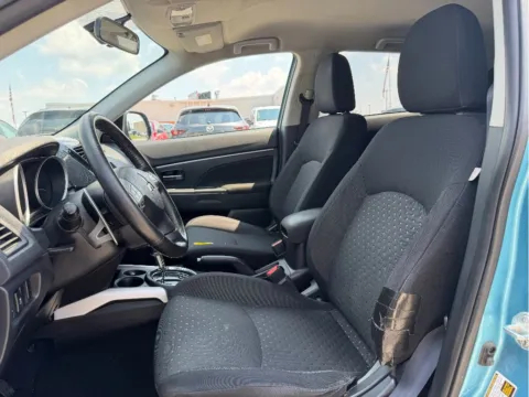 More photos of 2011 Mitsubishi Outlander Sport SE at Dorsett Mitsubishi, IN