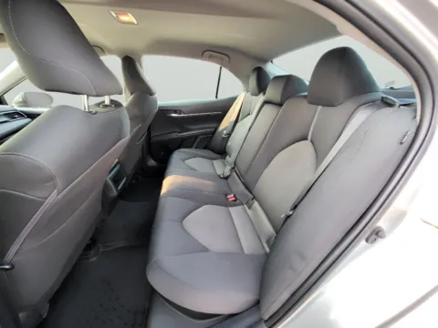 More photos of 2022 Toyota Camry Hybrid Hybrid LE at Dorsett Mitsubishi, IN