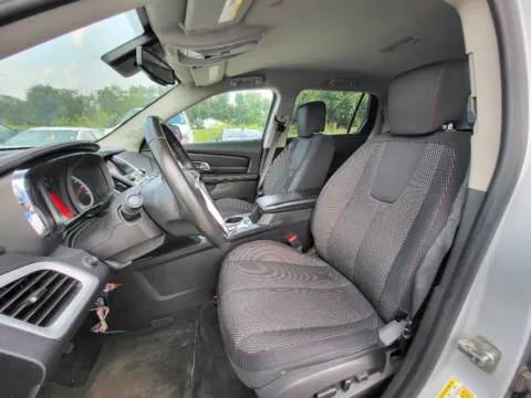 More photos of 2015 GMC Terrain SLE at Dorsett Mitsubishi, IN