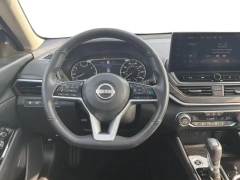 More photos of 2025 Nissan Altima SL at Dorsett Mitsubishi, IN