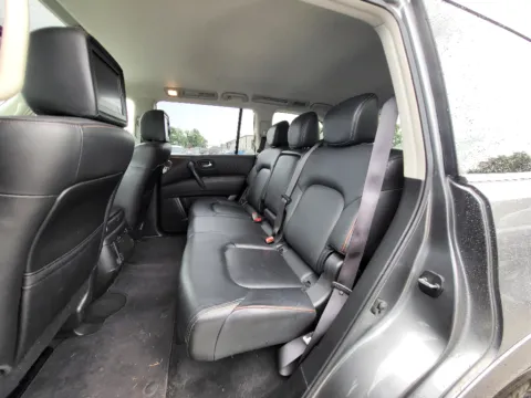 More photos of 2019 Nissan Armada Platinum at Dorsett Mitsubishi, IN