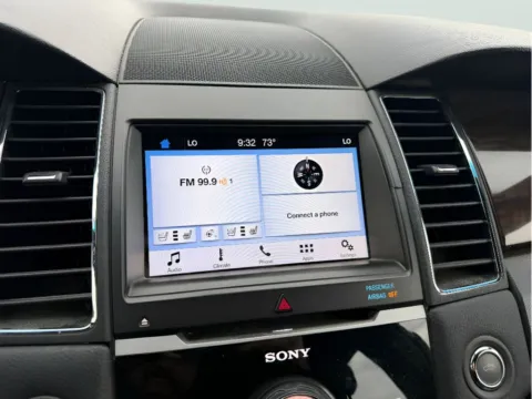 More photos of 2017 Ford Taurus Limited at Dorsett Mitsubishi, IN