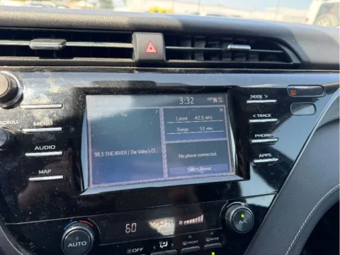 More photos of 2019 Toyota Camry SE at Dorsett Mitsubishi, IN