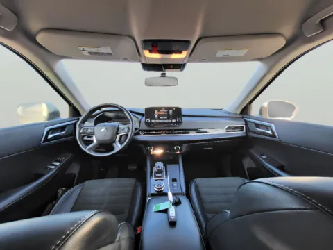 Photos of 2024 Mitsubishi Outlander SE for sale in Terre Haute, IN at Dorsett Mitsubishi
