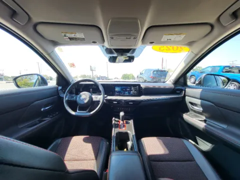 Photos of 2025 Nissan Kicks SR for sale in Terre Haute, IN at Dorsett Mitsubishi