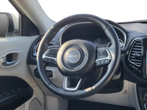 More photos of 2019 Jeep Compass Limited at Dorsett Mitsubishi, IN
