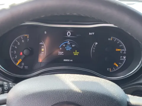 More photos of 2018 Jeep Grand Cherokee Sterling Edition at Dorsett Mitsubishi, IN