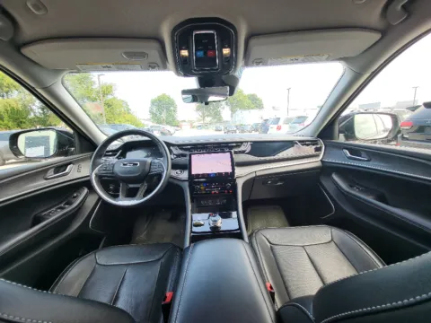 Photos of 2022 Jeep Grand Cherokee Limited for sale in Terre Haute, IN at Dorsett Mitsubishi