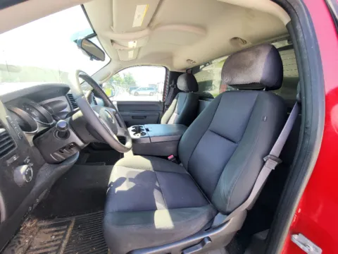 More photos of 2013 Chevrolet Silverado 1500 LT at Dorsett Mitsubishi, IN