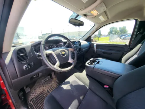 Photos of 2013 Chevrolet Silverado 1500 LT for sale in Terre Haute, IN at Dorsett Mitsubishi