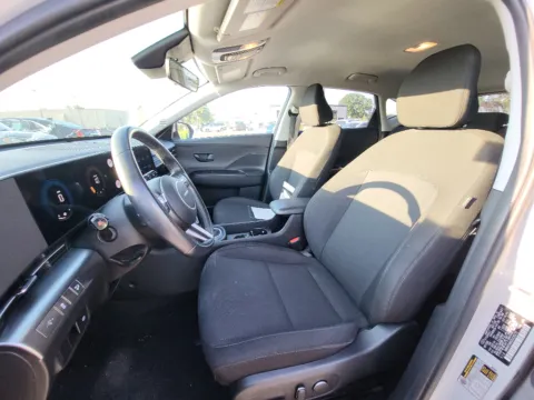 More photos of 2025 Hyundai Kona SEL at Dorsett Mitsubishi, IN