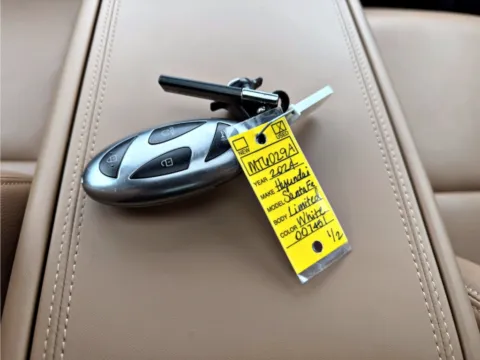 Photos of 2024 Hyundai Santa Fe Limited for sale in Terre Haute, IN at Dorsett Mitsubishi