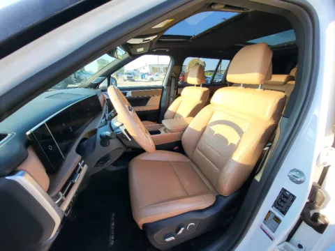 More photos of 2024 Hyundai Santa Fe Limited at Dorsett Mitsubishi, IN