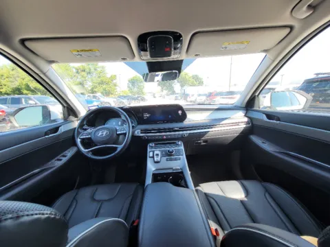 Photos of 2024 Hyundai Palisade SEL 7P for sale in Terre Haute, IN at Dorsett Mitsubishi