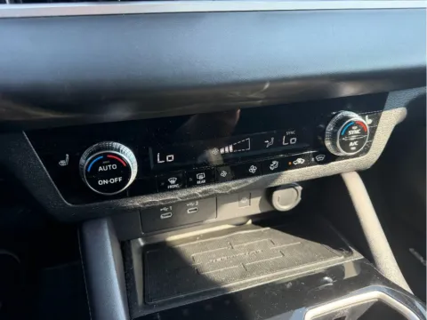 More photos of 2025 Mitsubishi Outlander SE at Dorsett Mitsubishi, IN