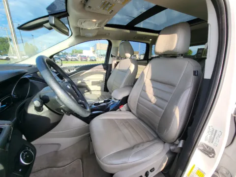 More photos of 2015 Ford Escape Titanium at Dorsett Mitsubishi, IN