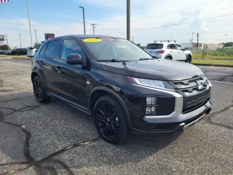 More photos of 2022 Mitsubishi Outlander Sport LE at Dorsett Mitsubishi, IN