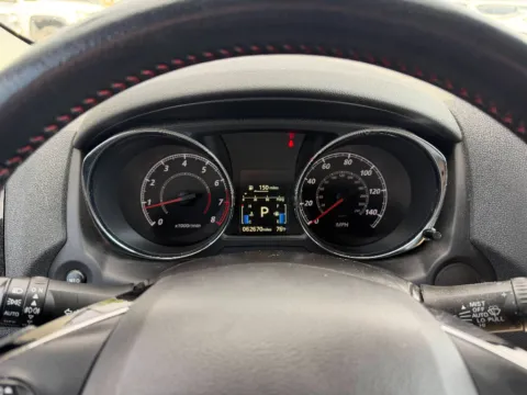 More photos of 2022 Mitsubishi Outlander Sport LE at Dorsett Mitsubishi, IN