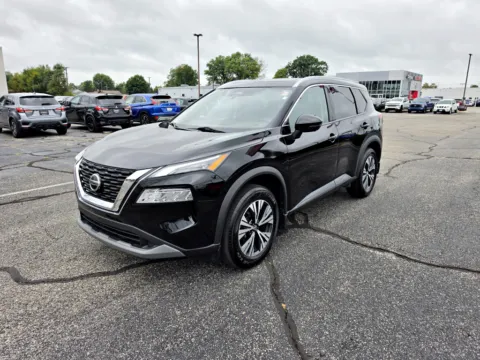 Black 2021 Nissan Rogue SV for sale in Terre Haute, IN