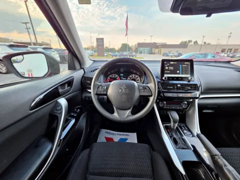 More photos of 2024 Mitsubishi Eclipse Cross LE at Dorsett Mitsubishi, IN