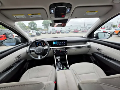 Photos of 2025 Hyundai Tucson SEL for sale in Terre Haute, IN at Dorsett Mitsubishi