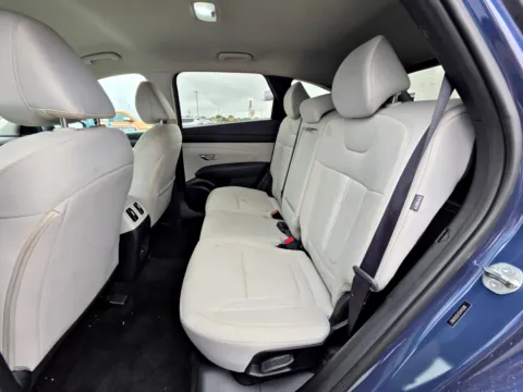 More photos of 2025 Hyundai Tucson SEL at Dorsett Mitsubishi, IN