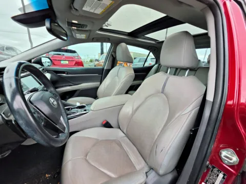 More photos of 2018 Toyota Camry XSE at Dorsett Mitsubishi, IN