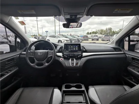 More photos of 2022 Honda Odyssey EX-L at Dorsett Mitsubishi, IN