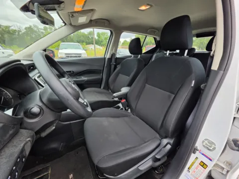 More photos of 2024 Nissan Kicks S at Dorsett Mitsubishi, IN