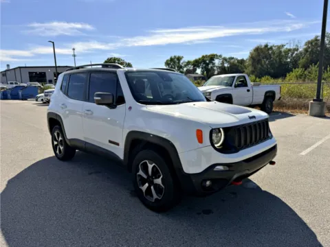 More photos of 2021 Jeep Renegade Trailhawk at Dorsett Mitsubishi, IN
