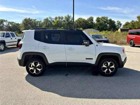 More photos of 2021 Jeep Renegade Trailhawk at Dorsett Mitsubishi, IN