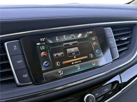 More photos of 2018 Buick Enclave Essence at Dorsett Mitsubishi, IN