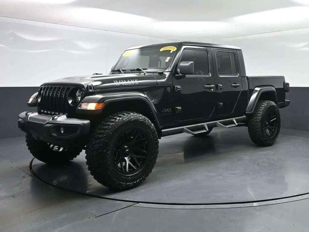 2022 Jeep Gladiator Willys for sale in Terre Haute, IN