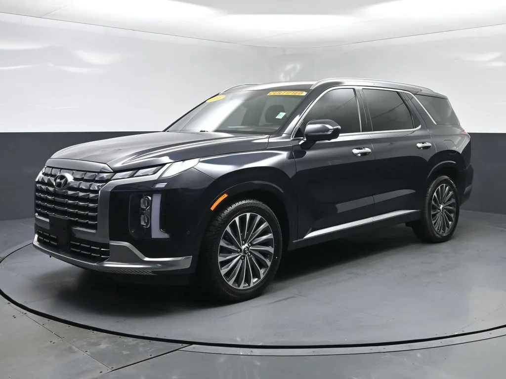 Used 2024 Hyundai Palisade Calligraphy for sale in Terre Haute, IN ...