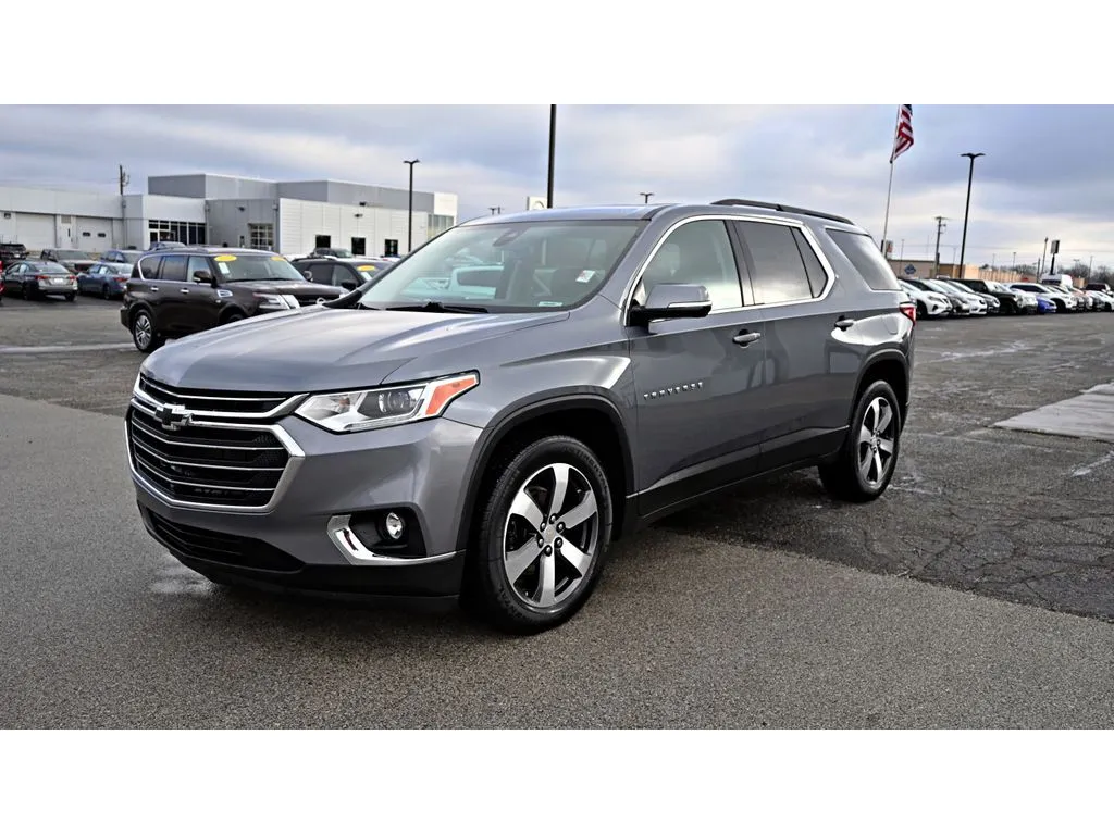 2020 Chevrolet Traverse LT Leather for sale in Terre Haute, IN