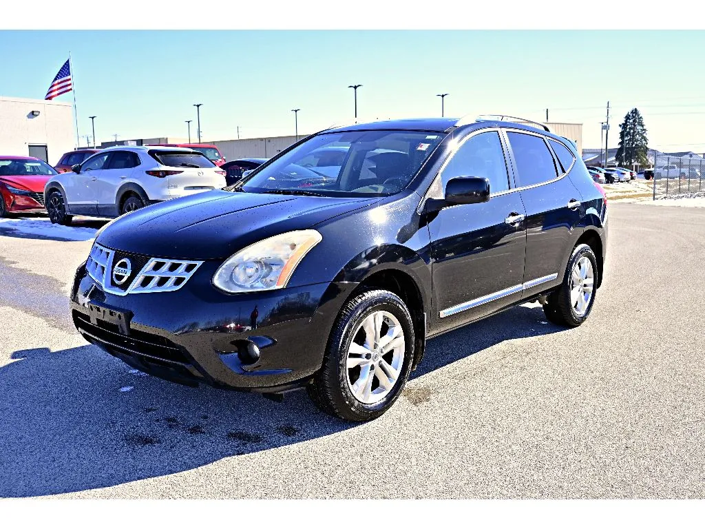 2013 Nissan Rogue SV for sale in Terre Haute, IN