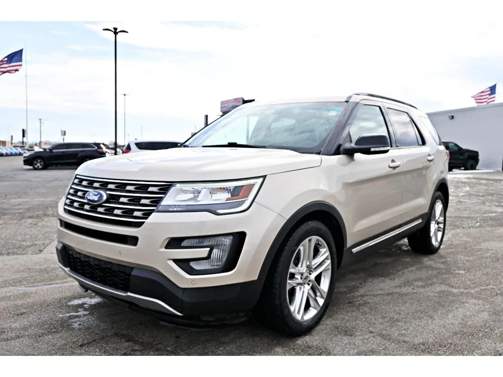 2017 Ford Explorer XLT for sale in Terre Haute, IN