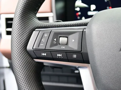 More photos of 2025 Mitsubishi Outlander SEL Premium at Dorsett Mitsubishi, IN