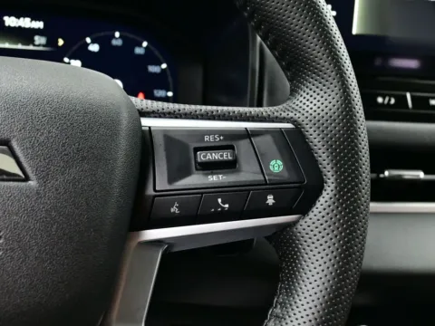 More photos of 2025 Mitsubishi Outlander SE at Dorsett Mitsubishi, IN