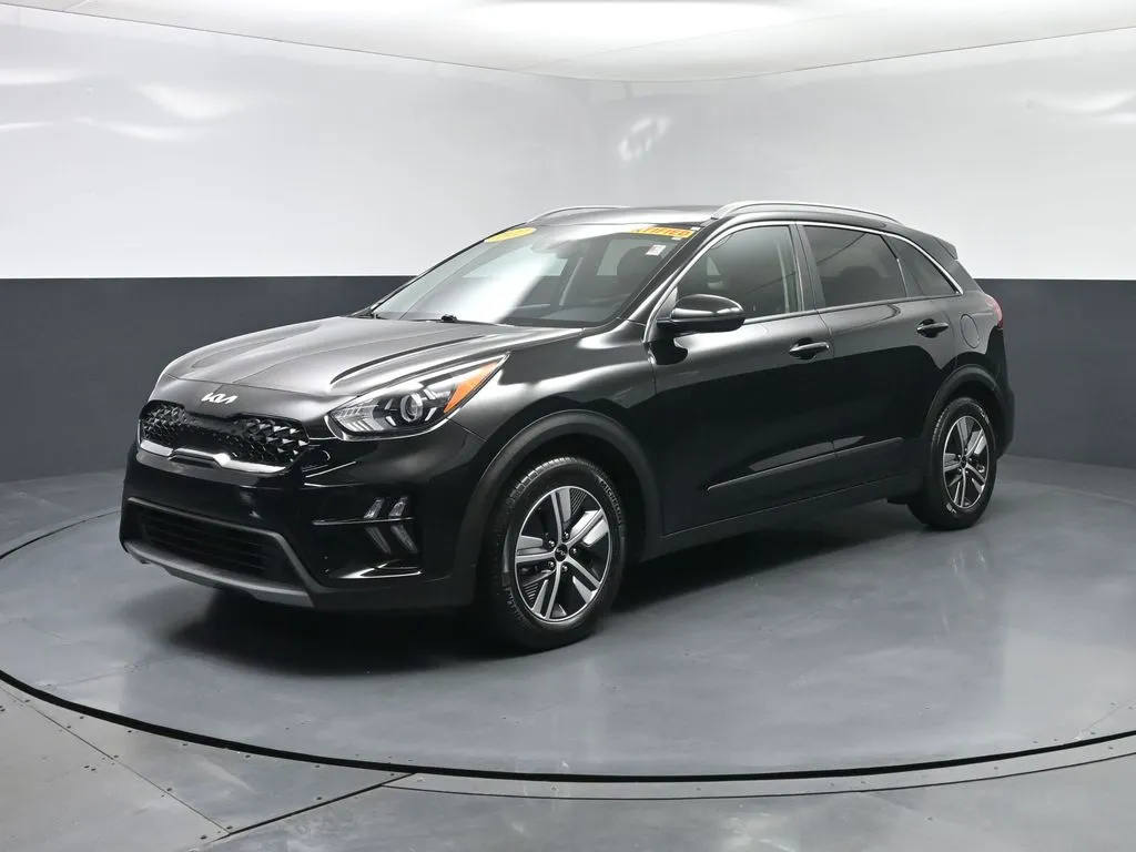 2022 Kia Niro LXS SE