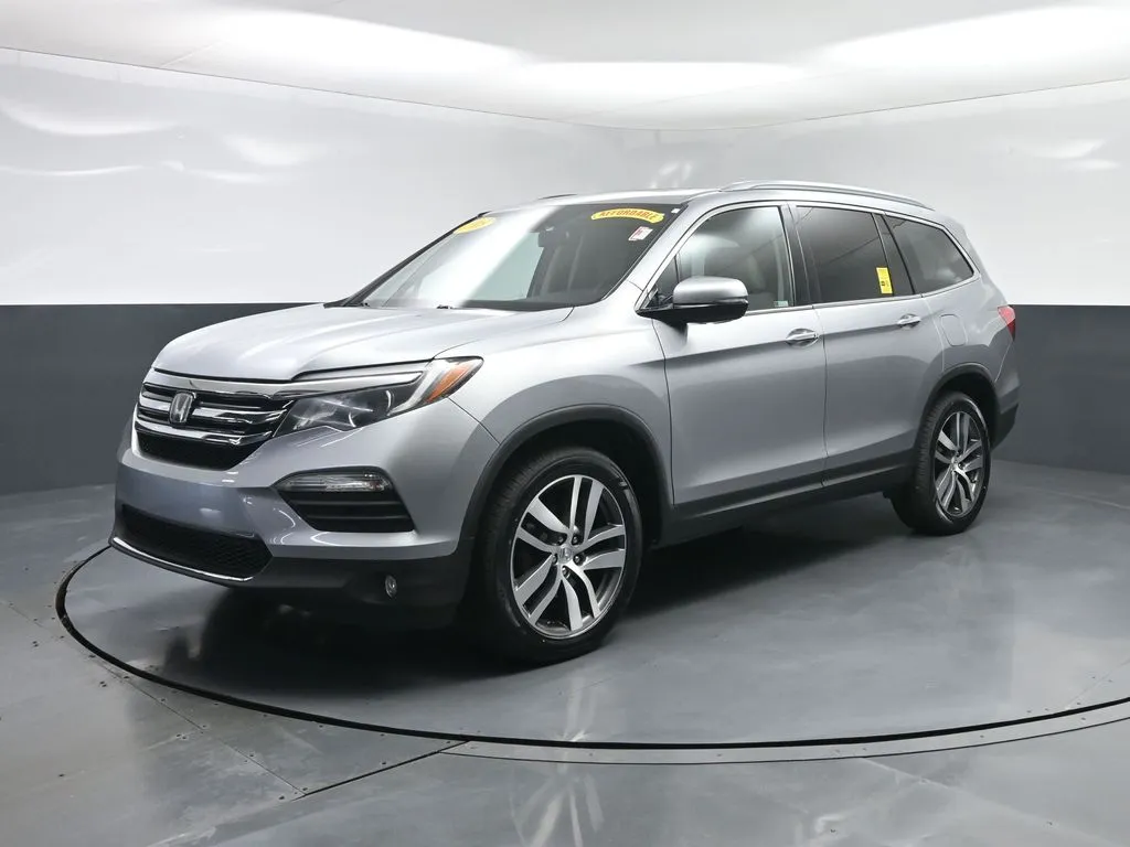 2018 Honda Pilot Touring for sale in Terre Haute, IN