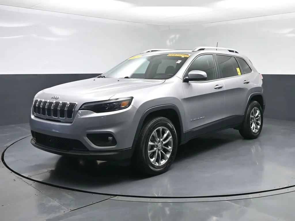 2021 Jeep Cherokee Latitude Lux for sale in Terre Haute, IN