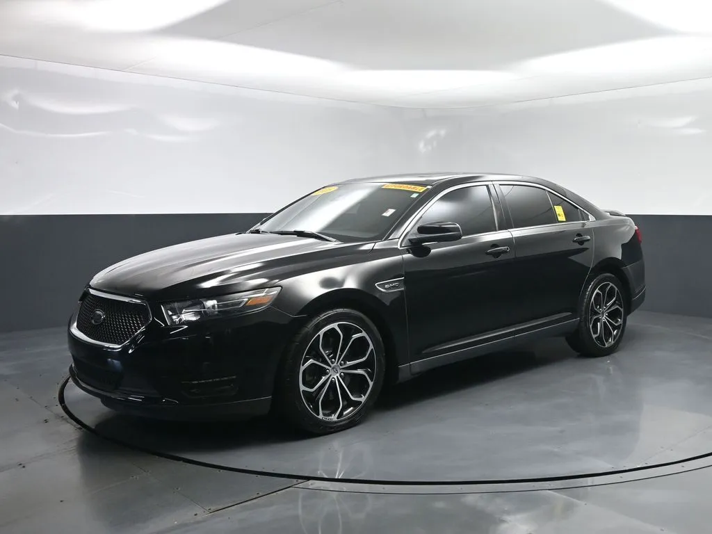 Black 2018 Ford Taurus SHO for sale in Terre Haute, IN