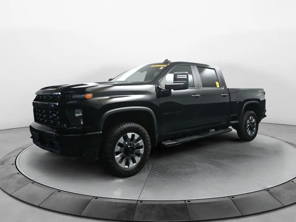 Black 2022 Chevrolet Silverado 2500 Custom for sale in Terre Haute, IN