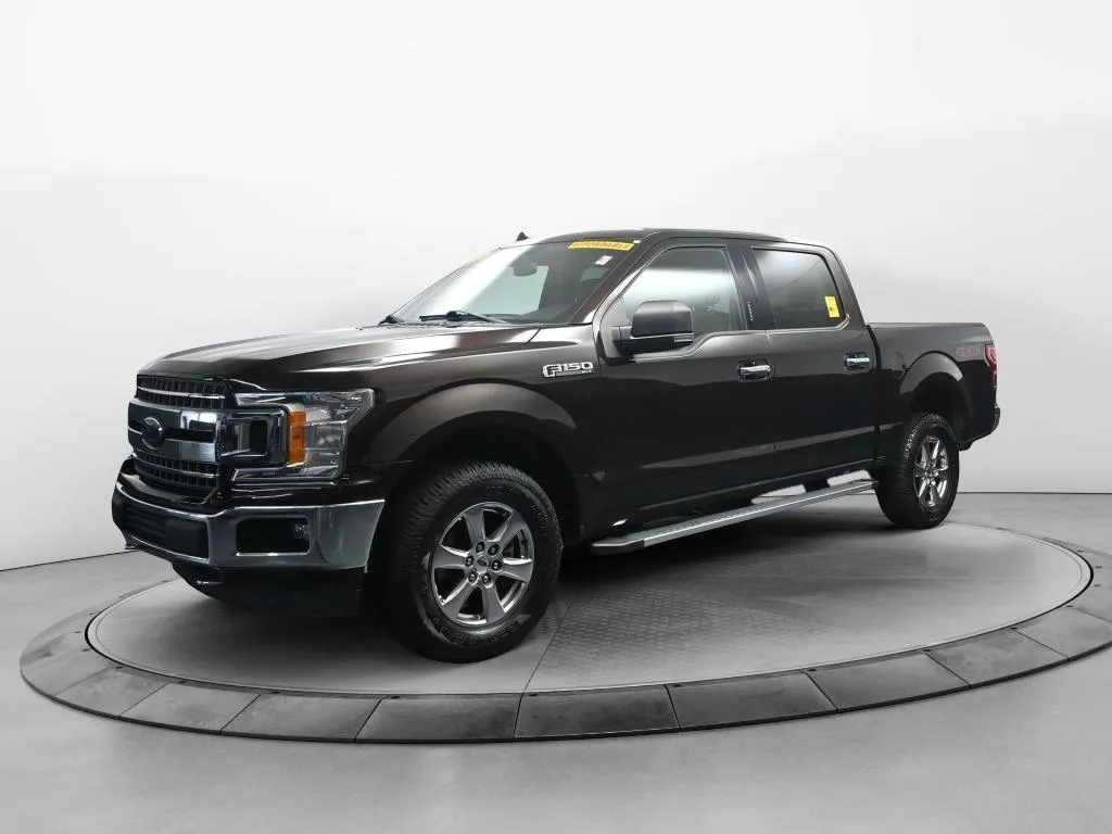 Red 2020 Ford F-150 XLT for sale in Terre Haute, IN