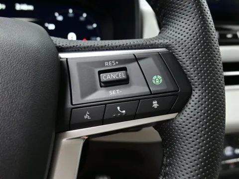 More photos of 2025 Mitsubishi Outlander Platinum Edition at Dorsett Mitsubishi, IN